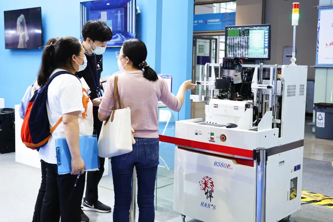 展会回顾丨汇聚明星产品 打造科技盛宴 15.jpg